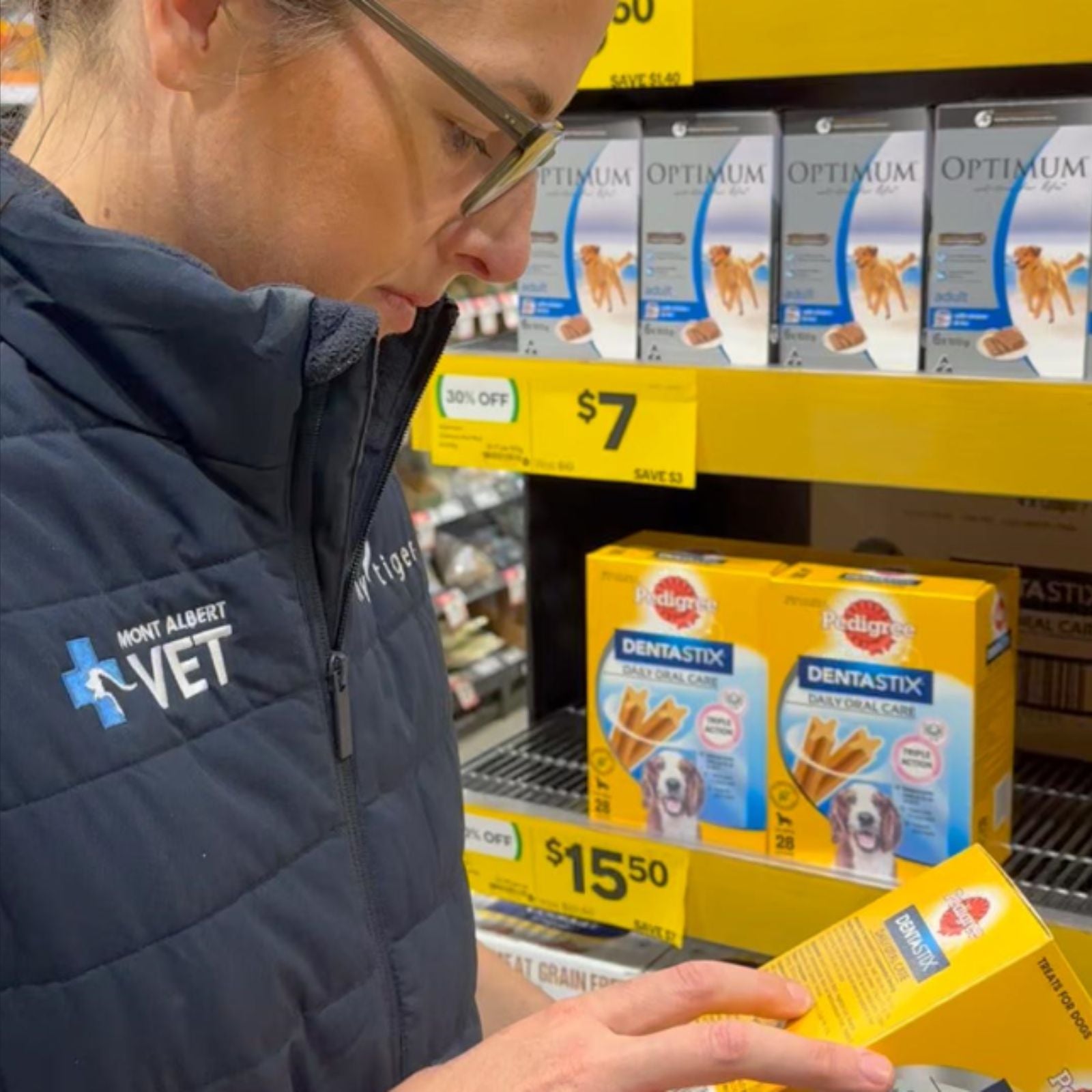 Vet Dr Nicole Rous looking at Dog Food ingredients